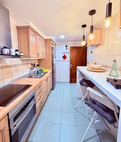 3 soverom Leilighet til salgs i Telde med garasje - € 174 500 (Ref: 10158855)