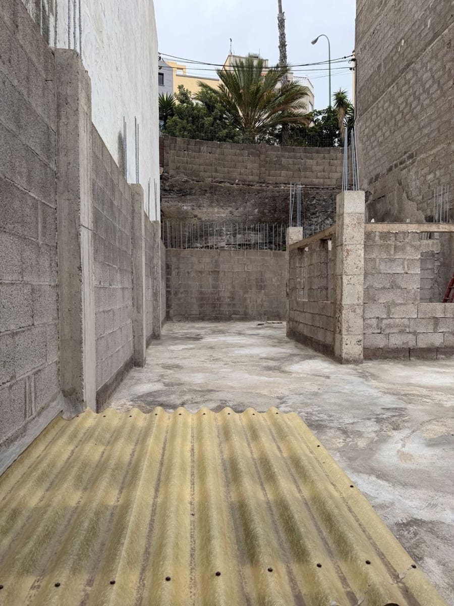 Teren niezagospodarowany na sprzedaż w Las Palmas de Gran Canaria - 148 000 € (Ref: 10160885)