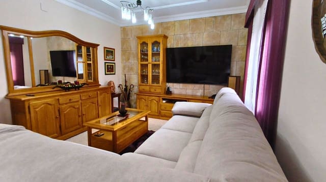 2 makuuhuone Omakotitalo myytävänä paikassa Tamaraceite, Las Palmas de Gran Canaria mukana 
autotalli - 279 000 € (Ref: 10164005)