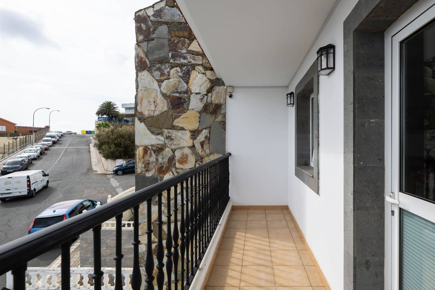 7 Zimmer Haus zu verkaufen in Las Palmas de Gran Canaria mit Garage - 890.000 € (Ref: 10165967)