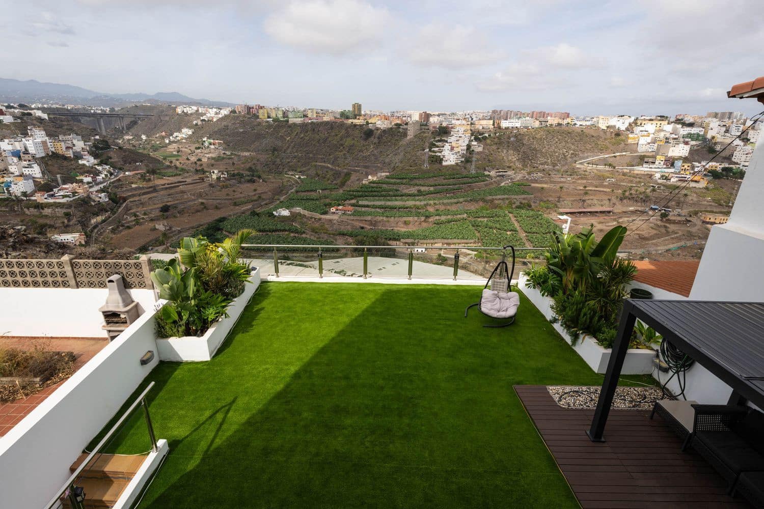 7 Zimmer Haus zu verkaufen in Las Palmas de Gran Canaria mit Garage - 890.000 € (Ref: 10165967)