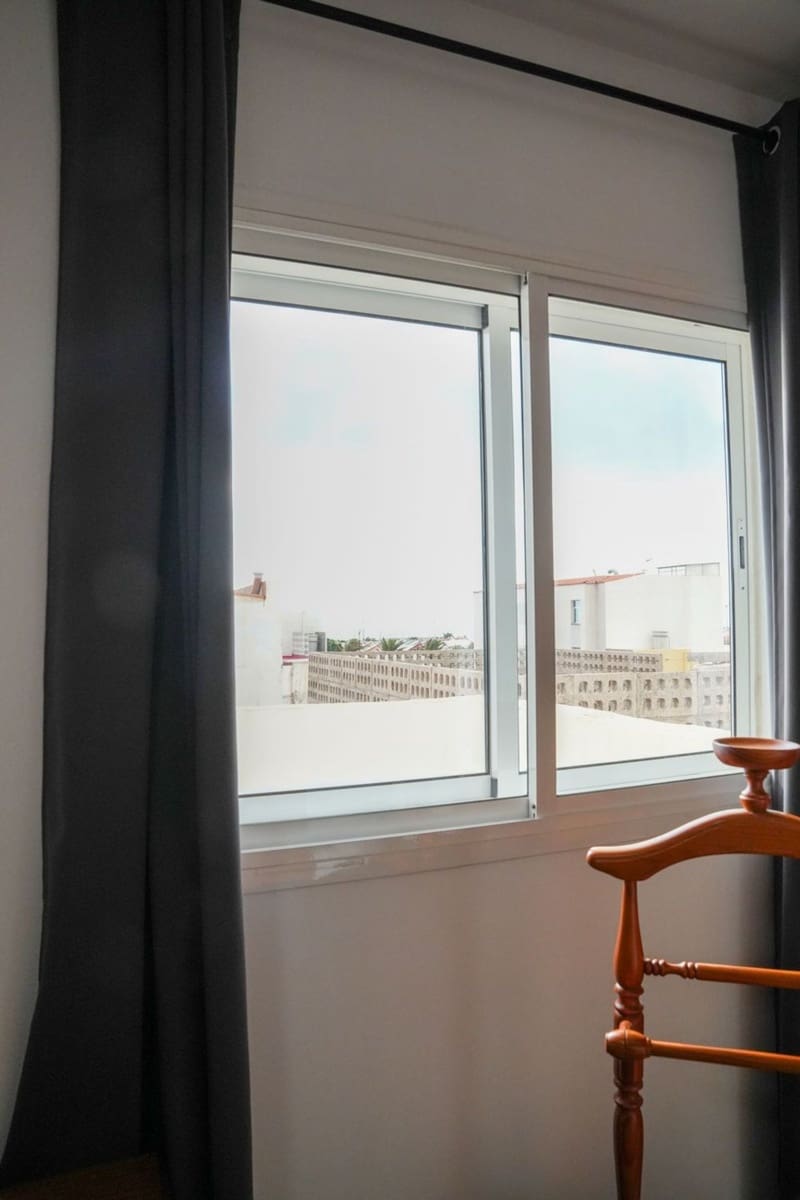 3 bedroom Apartment for sale in Santa Lucia de Tirajana with garage - € 225,000 (Ref: 10165968)