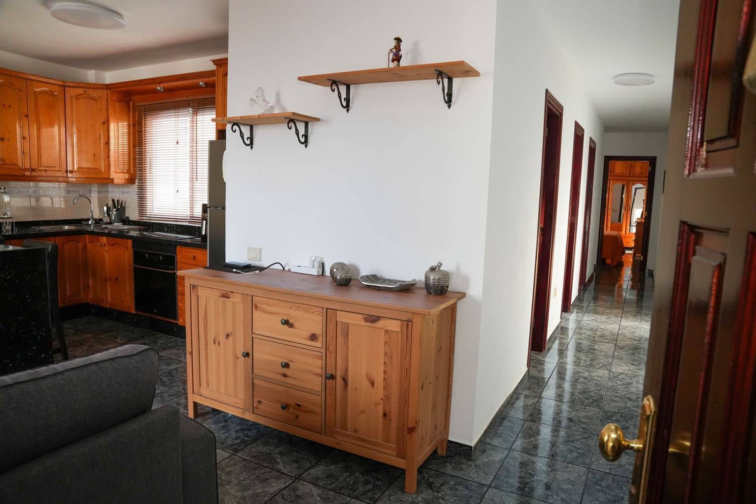 3 bedroom Apartment for sale in Santa Lucia de Tirajana with garage - € 225,000 (Ref: 10165968)