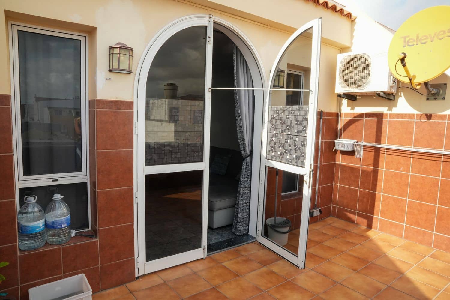 3 bedroom Apartment for sale in Santa Lucia de Tirajana with garage - € 225,000 (Ref: 10165968)