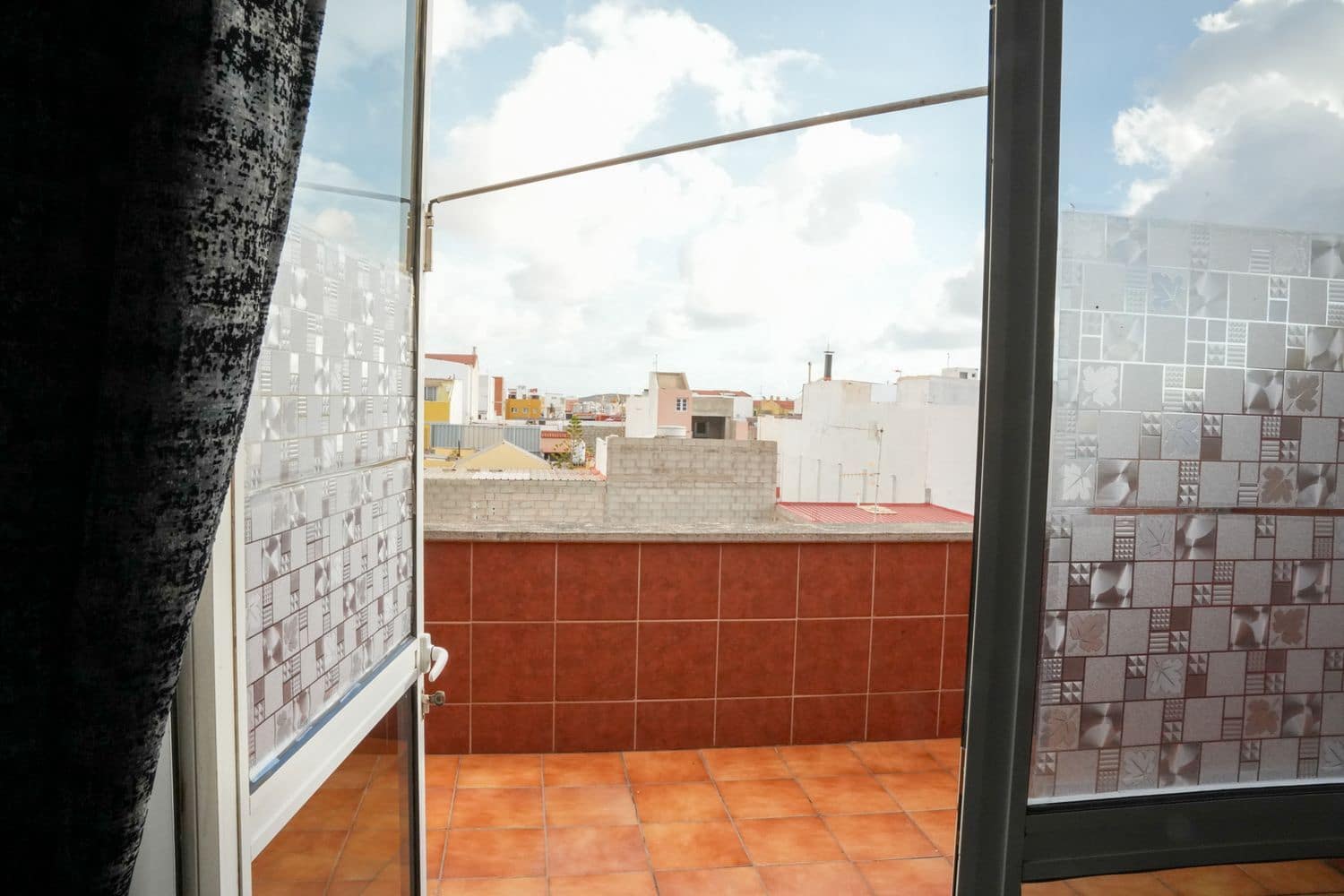 3 bedroom Apartment for sale in Santa Lucia de Tirajana with garage - € 225,000 (Ref: 10165968)