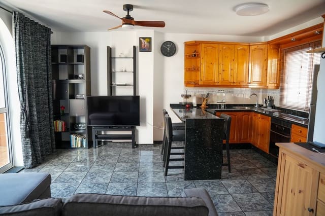 3 sovrum Lägenhet till salu i Santa Lucía de Tirajana med garage - 225 000 € (Ref: 10165968)