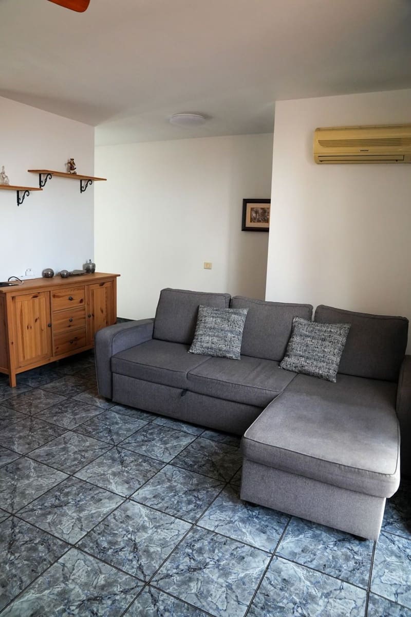 3 bedroom Apartment for sale in Santa Lucia de Tirajana with garage - € 225,000 (Ref: 10165968)