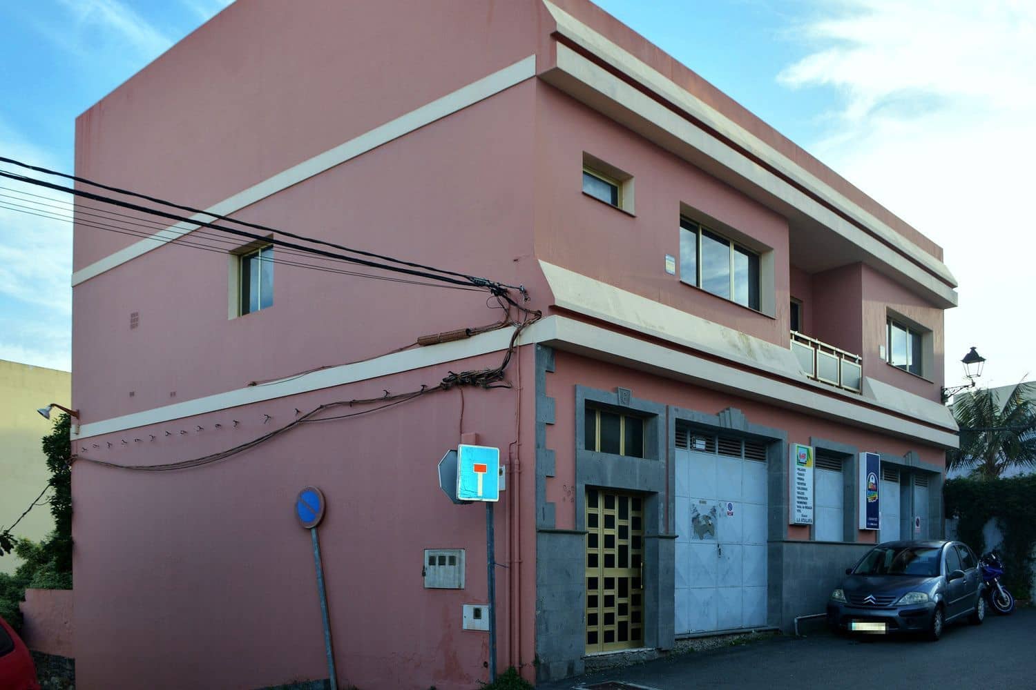 5 bedroom Villa for sale in Santa Brigida with garage - € 353,000 (Ref: 10168034)