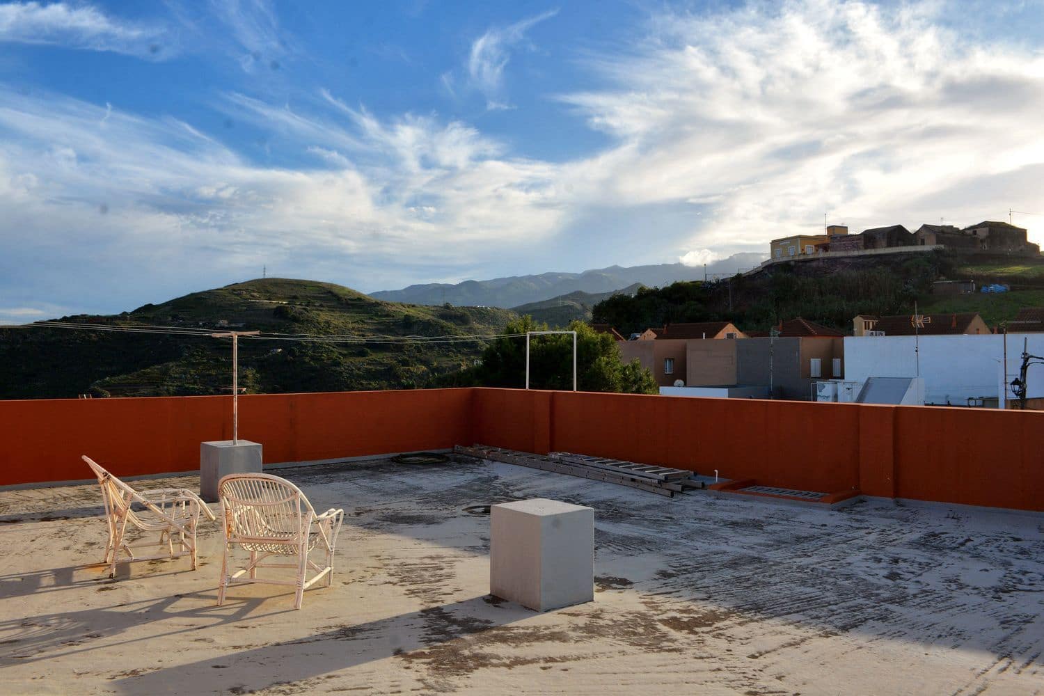 5 bedroom Villa for sale in Santa Brigida with garage - € 353,000 (Ref: 10168034)