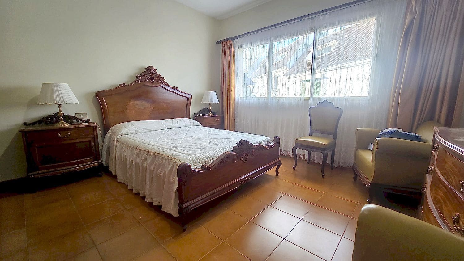 5 bedroom Villa for sale in Santa Brigida with garage - € 353,000 (Ref: 10168034)