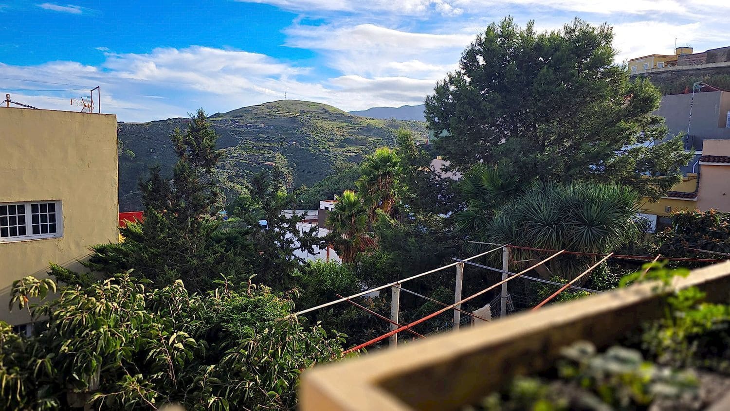 5 bedroom Villa for sale in Santa Brigida with garage - € 353,000 (Ref: 10168034)