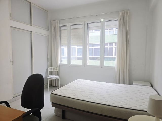 2 sovrum Lägenhet till salu i Santa Catalina - Canteras, Las Palmas de Gran Canaria med garage - 285 000 € (Ref: 10170492)
