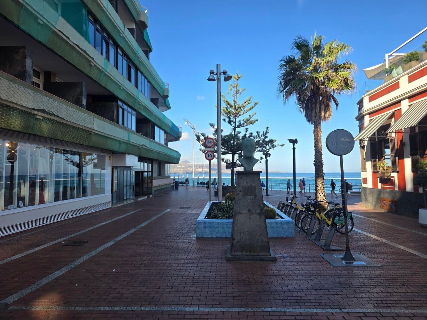 2 sovrum Lägenhet till salu i Las Palmas de Gran Canaria med garage - 285 000 € (Ref: 10170492)