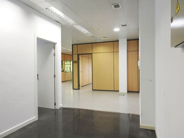 Office for rent in Santa Catalina - Canteras, Las Palmas de Gran Canaria - € 2,600 (Ref: 10170493)