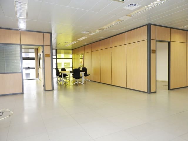 Office for rent in Santa Catalina - Canteras, Las Palmas de Gran Canaria - € 2,600 (Ref: 10170493)