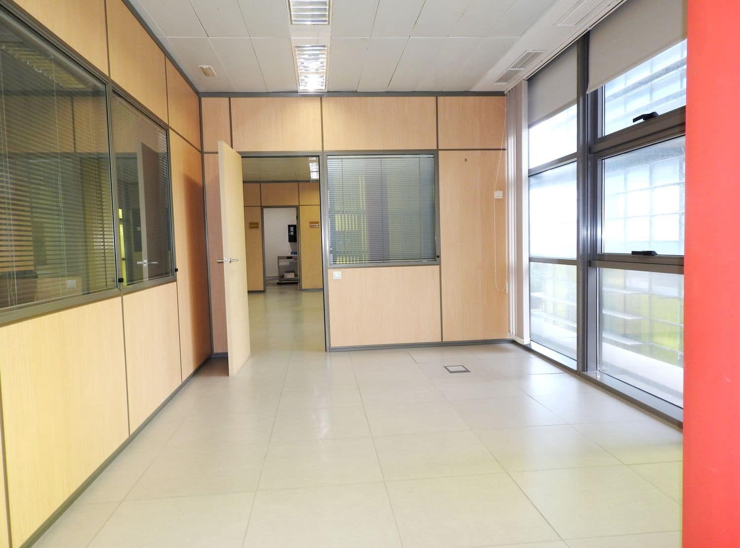 Biuro do wynajęcia w Las Palmas de Gran Canaria z garażem - 2 600 € (Ref: 10170493)