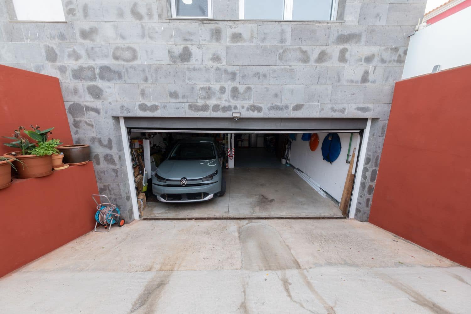3 makuuhuone Omakotitalo myytävänä paikassa Arucas mukana 
autotalli - 478 000 € (Ref: 10179732)
