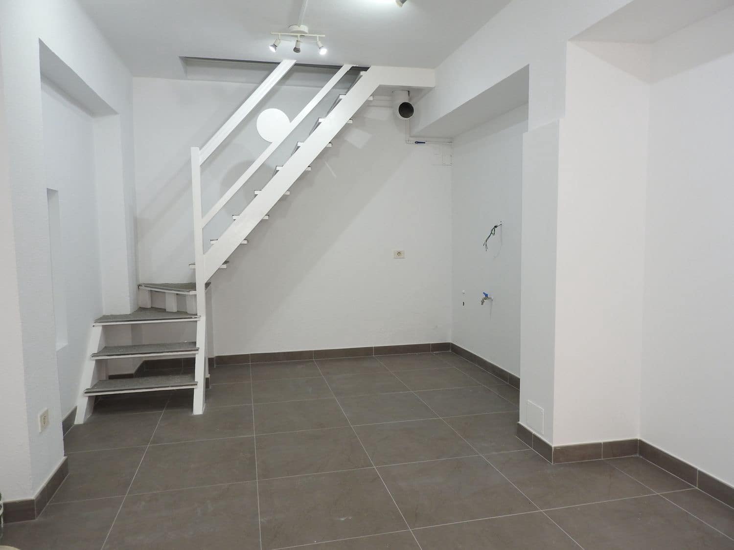 Gewerbe zu vermieten in Las Palmas de Gran Canaria - 850 € (Ref: 4003566)