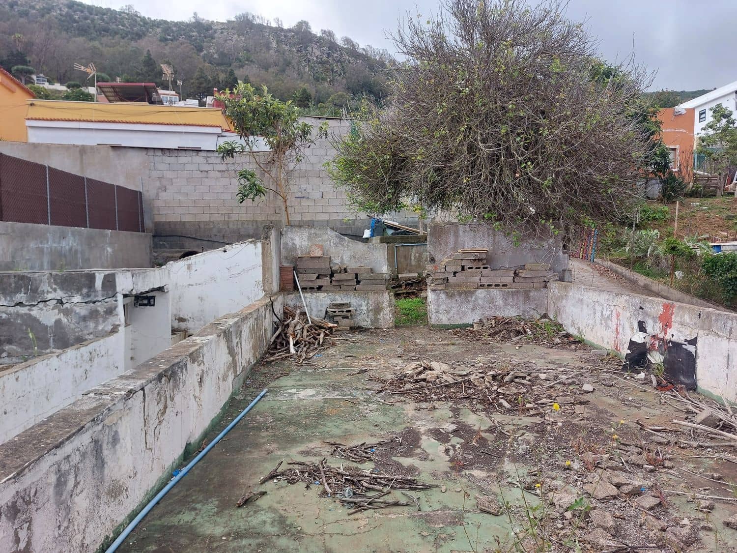 Ruin til salg i Arucas - € 73.500 (Ref: 4201151)