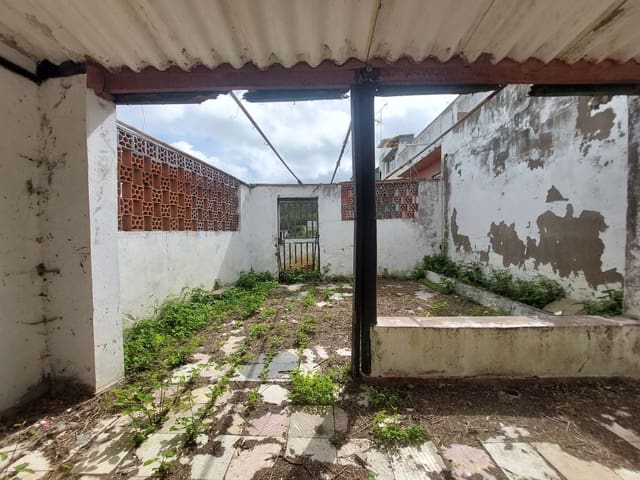 Ruin til salg i Arucas - € 73.500 (Ref: 4201151)