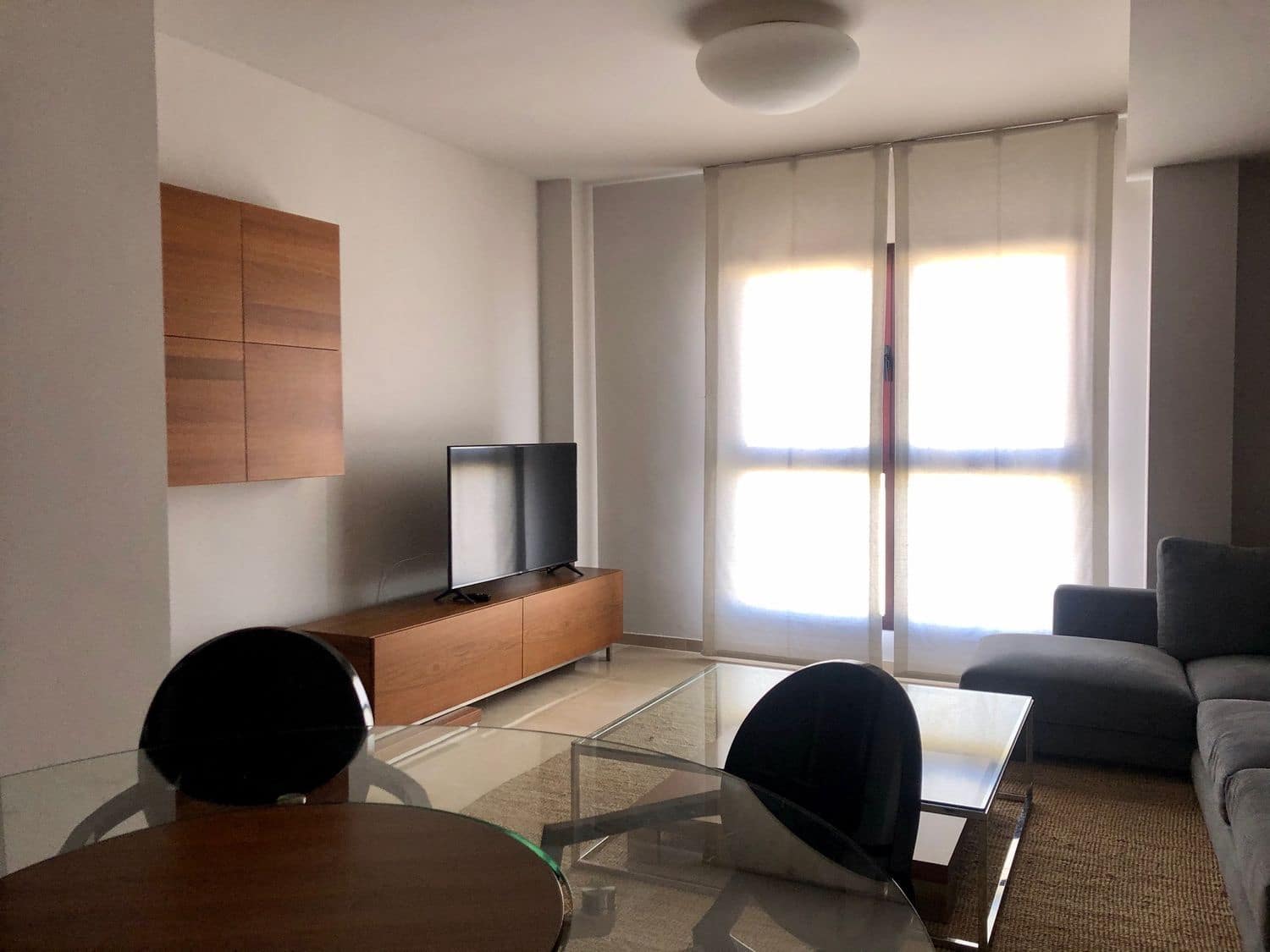 3 slaapkamer Appartement te huur in Las Palmas de Gran Canaria met garage - € 1.200 (Ref: 5556496)