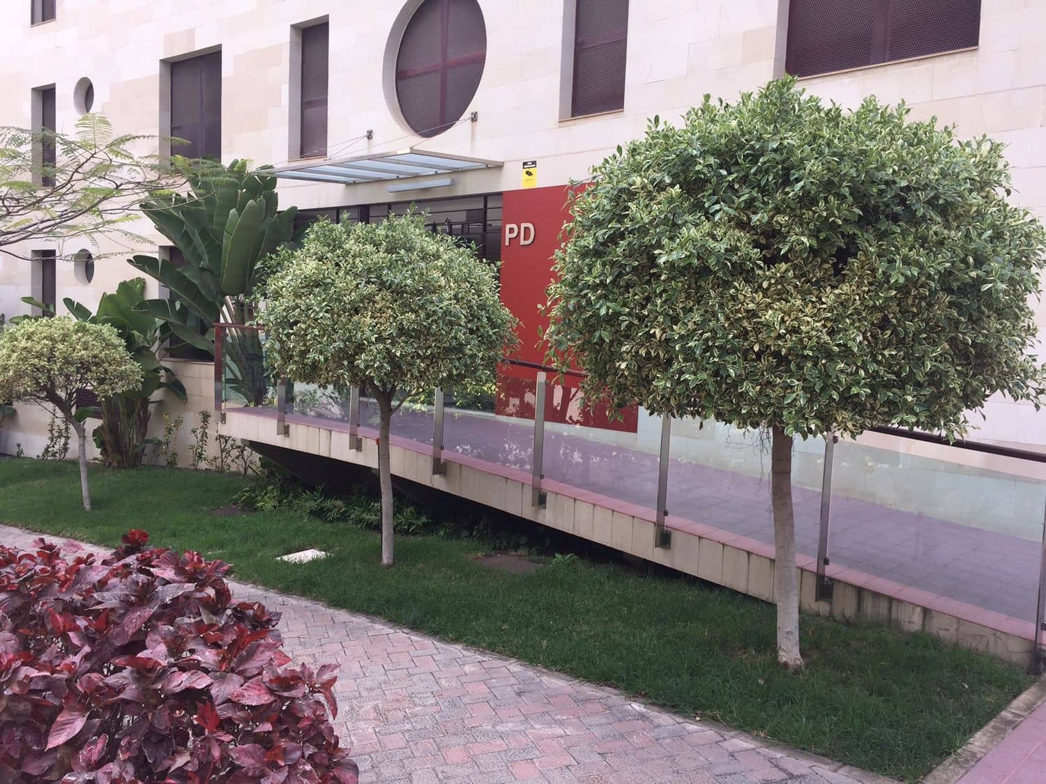 3 slaapkamer Appartement te huur in Las Palmas de Gran Canaria met garage - € 1.200 (Ref: 5556496)