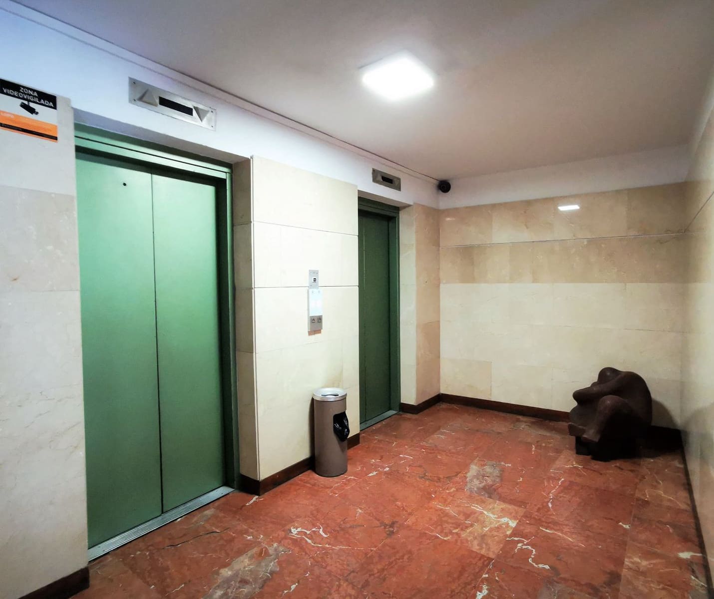 Bureau à louer à Las Palmas de Gran Canaria - 300 € (Ref: 5667362)