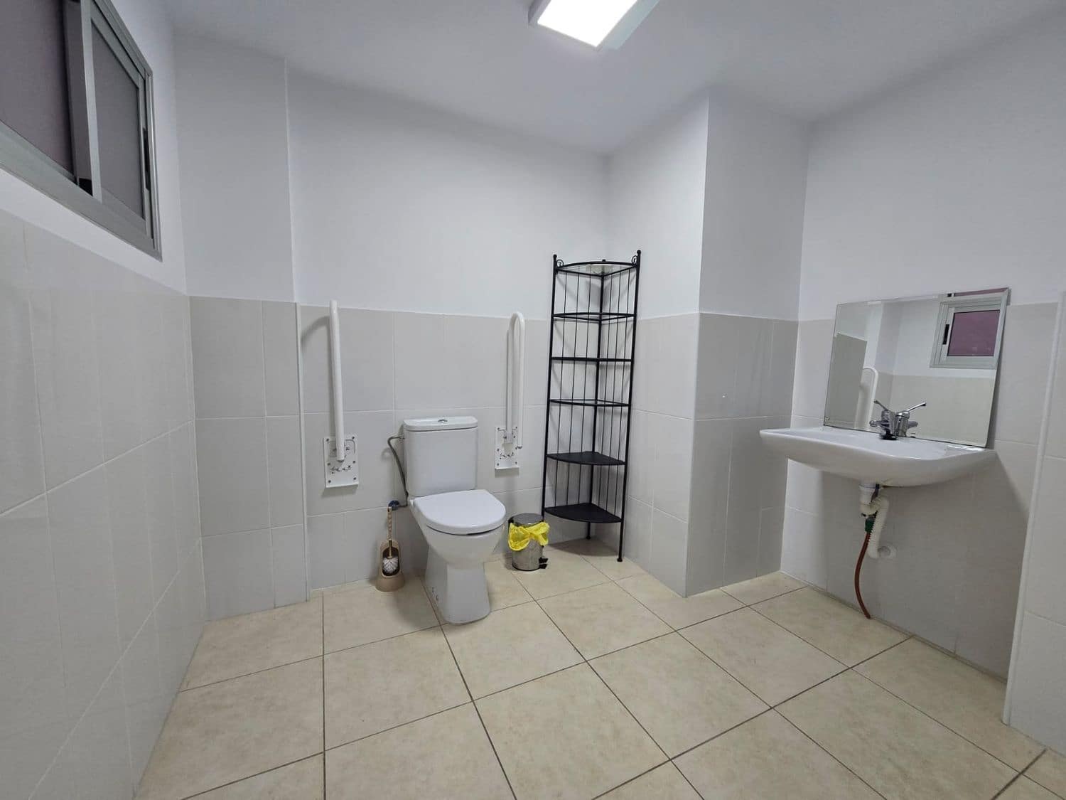 Kontor til leje i Las Palmas de Gran Canaria - € 675 (Ref: 6037813)