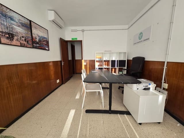 Office for rent in Ciudad Jardín, Las Palmas de Gran Canaria - € 675 (Ref: 6037813)