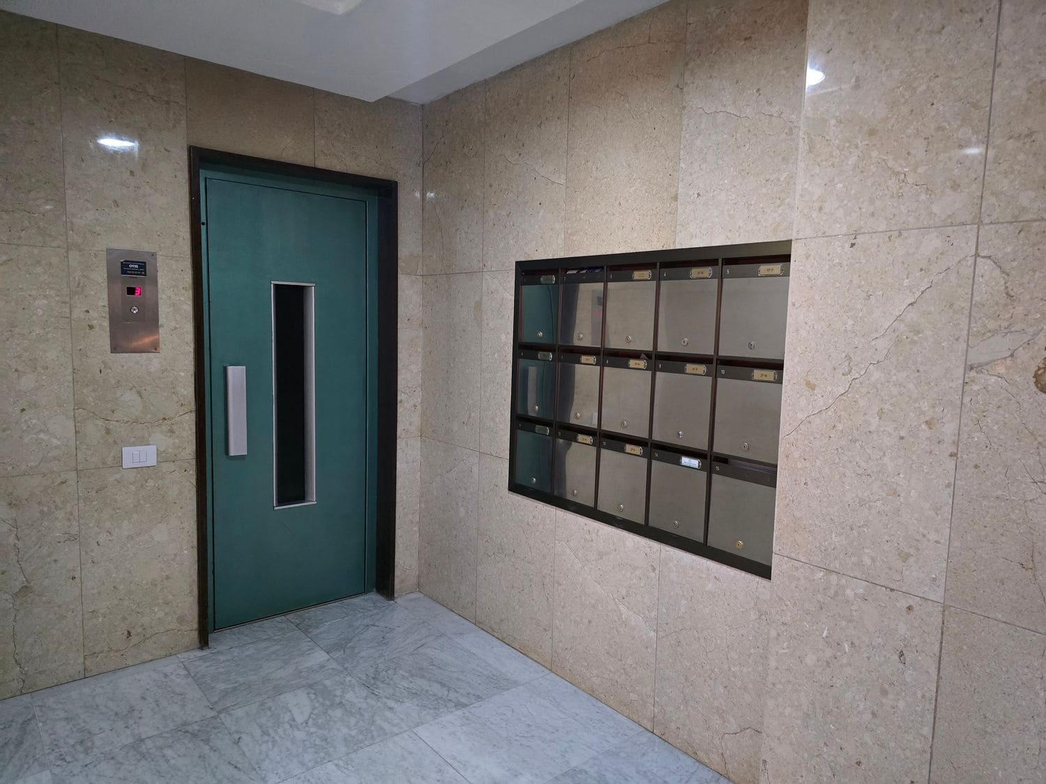 Kontor til leje i Las Palmas de Gran Canaria - € 675 (Ref: 6037813)