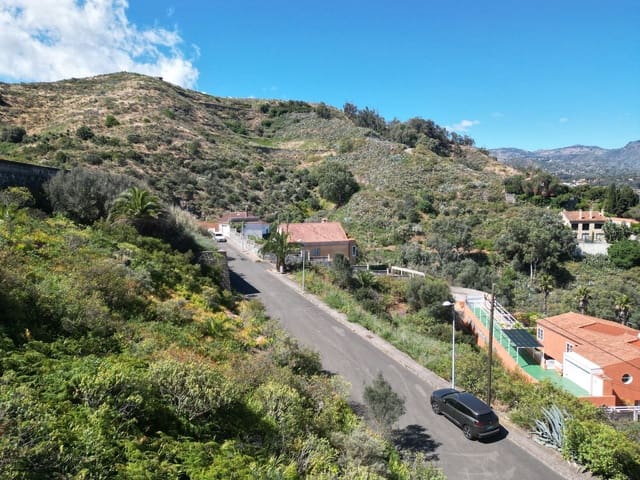 Grunde uden byggetilladelser til salg i Santa Brígida - € 120.000 (Ref: 7531893)