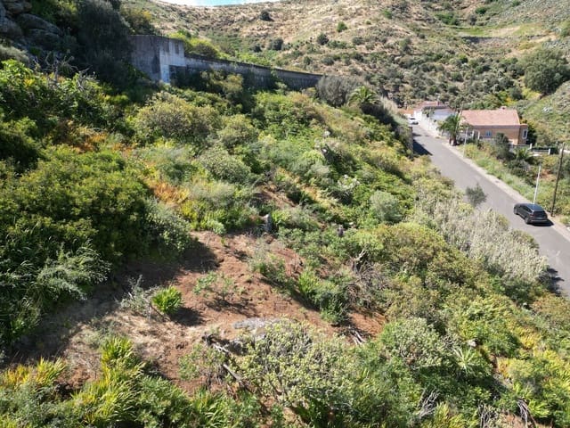 Grunde uden byggetilladelser til salg i Santa Brígida - € 120.000 (Ref: 7531893)