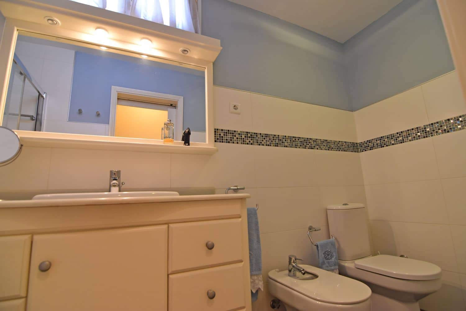 5 quarto Casa em Banda para venda em San Bartolome de Tirajana com piscina garagem - 850 000 € (Ref: 7604613)