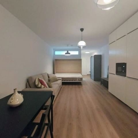 Lejlighed til leje i Alcaravaneras, Las Palmas de Gran Canaria - € 750 (Ref: 8082977)