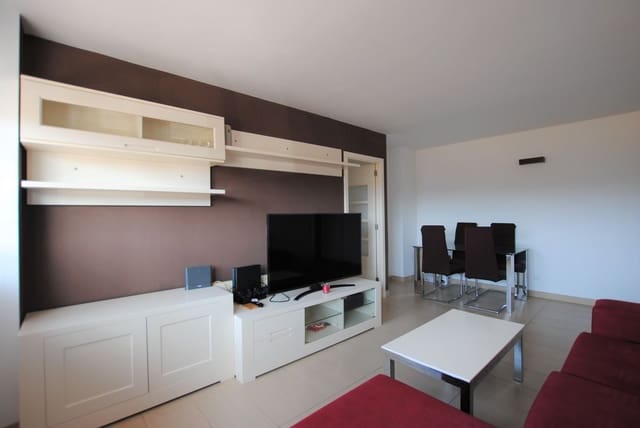 2 sovrum Lägenhet att hyra i Telde med garage - 800 € (Ref: 8171967)