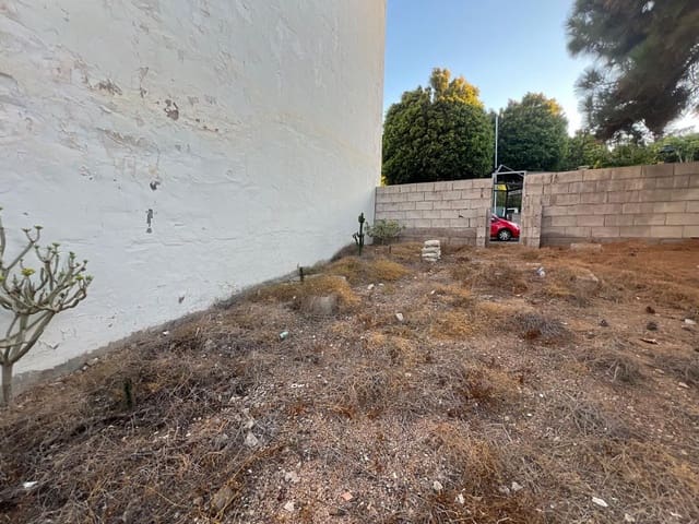 Grunde uden byggetilladelser til salg i Agüimes - € 110.000 (Ref: 8537983)