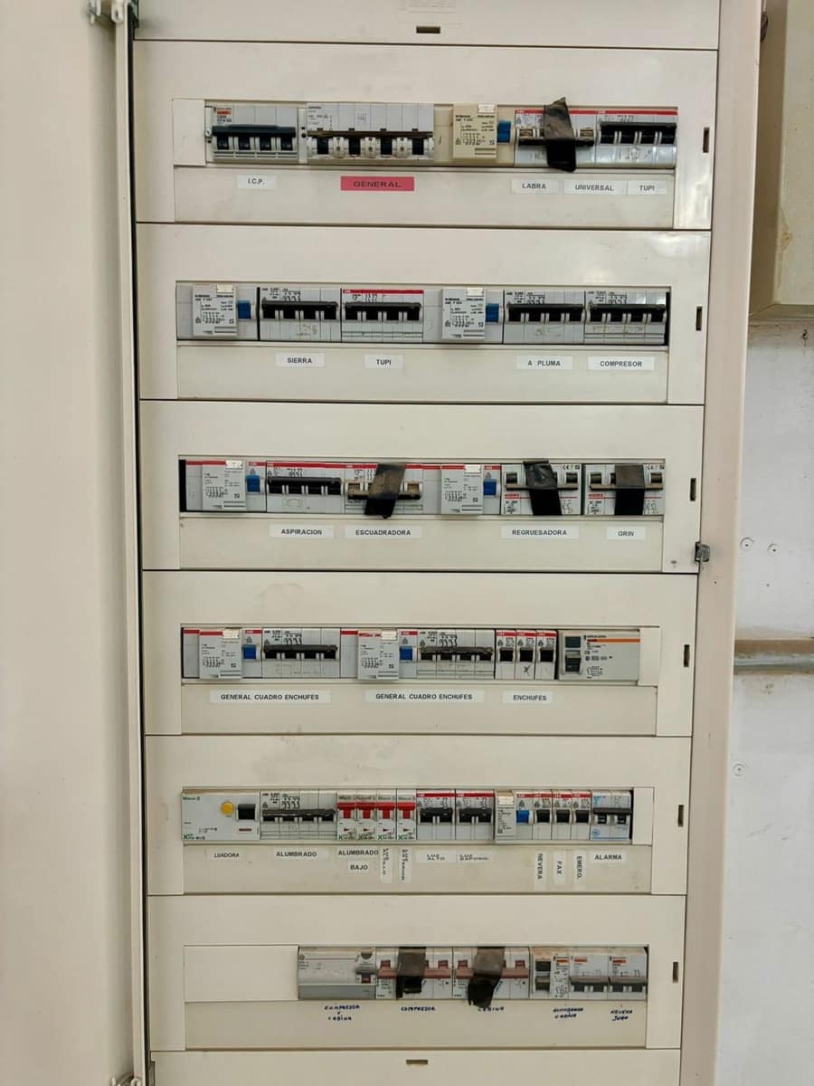 Erhverv til salg i Jinamar - € 240.000 (Ref: 8556592)