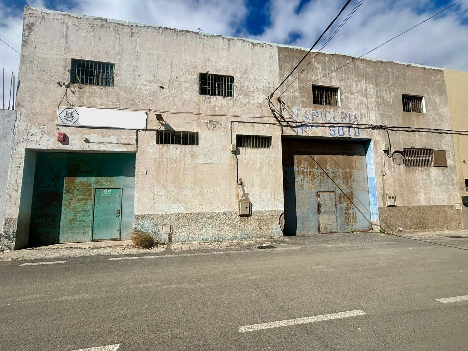 Erhverv til salg i Jinamar - € 240.000 (Ref: 8556592)