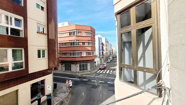 3 slaapkamer Appartement te huur in Guanarteme, Las Palmas de Gran Canaria met garage - € 1.300 (Ref: 8677403)