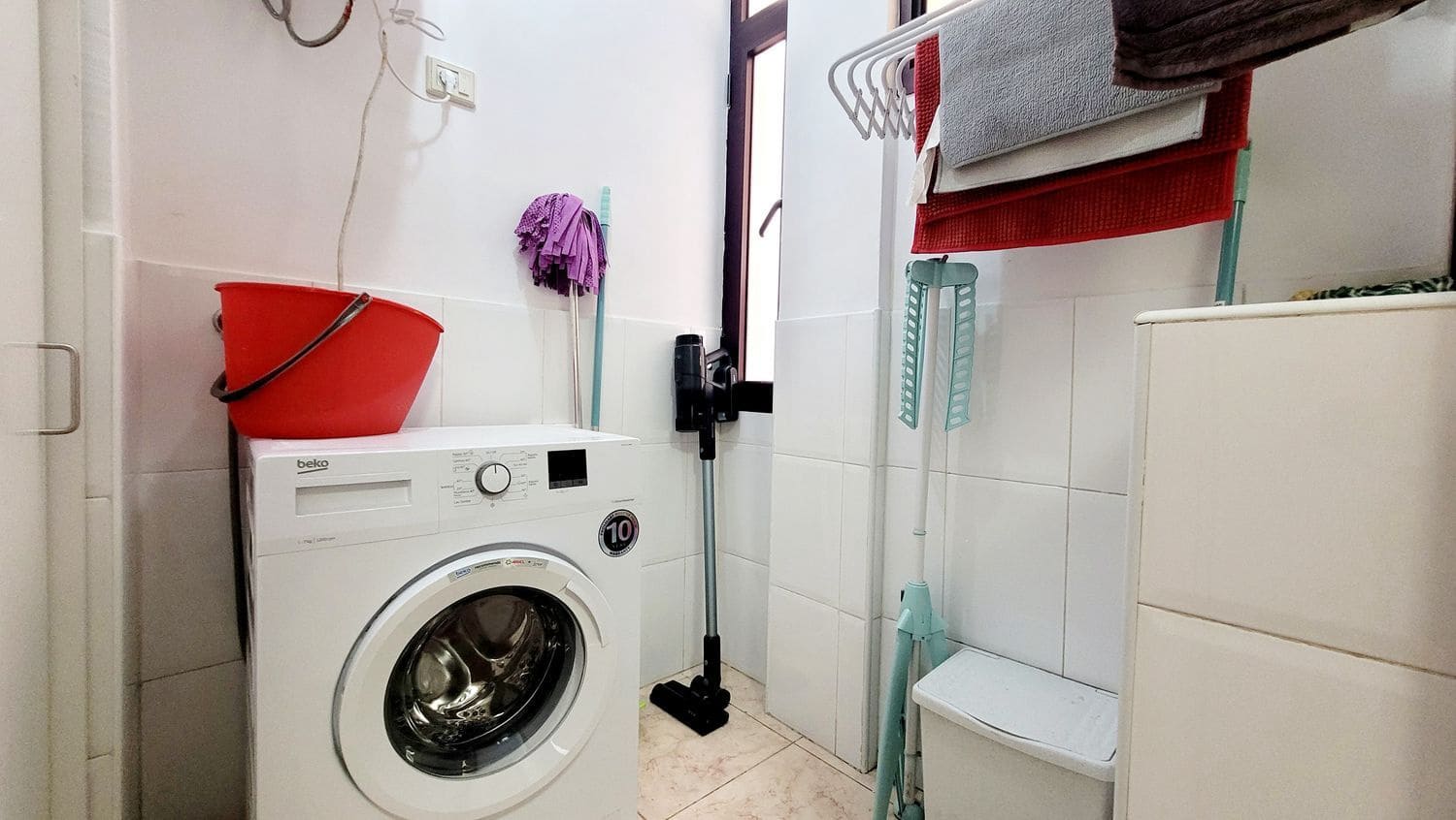 3 slaapkamer Appartement te huur in Las Palmas de Gran Canaria met garage - € 1.300 (Ref: 8677403)