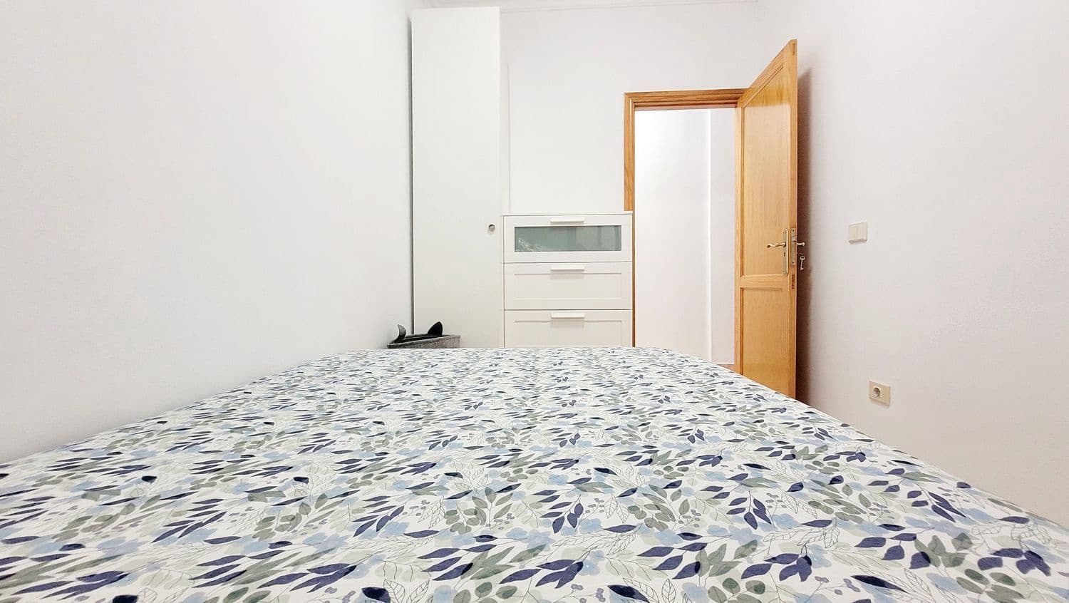 3 slaapkamer Appartement te huur in Las Palmas de Gran Canaria met garage - € 1.300 (Ref: 8677403)