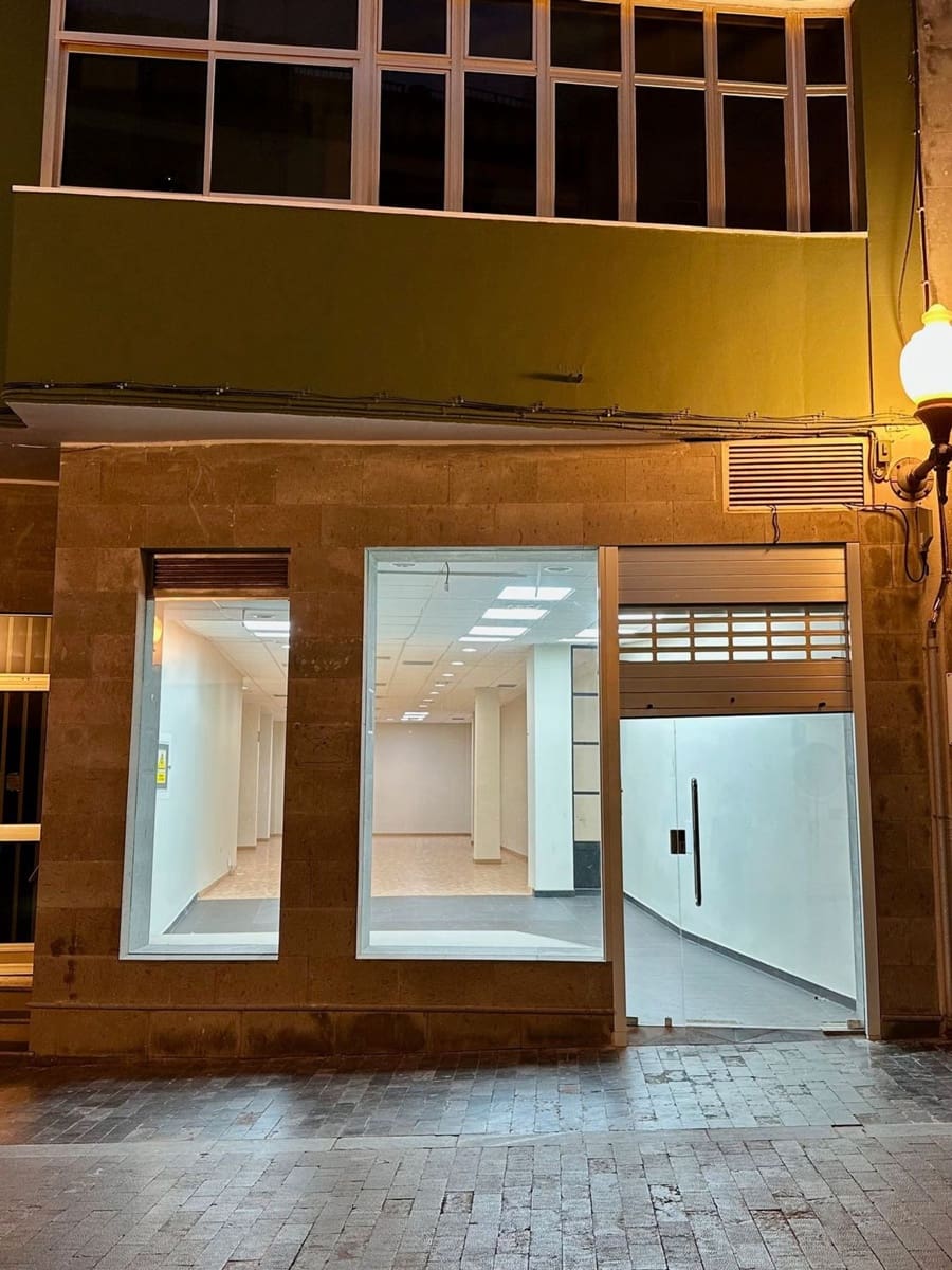 Commercial for sale in Las Palmas de Gran Canaria - € 495,000 (Ref: 8690906)