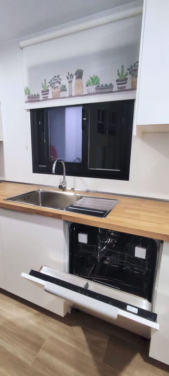 2 bedroom Apartment for rent in Las Palmas de Gran Canaria with garage - € 1,000 (Ref: 8696044)