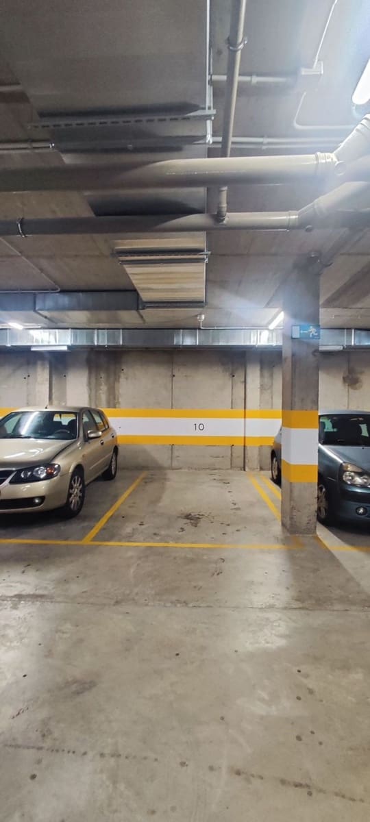 2 bedroom Apartment for rent in Las Palmas de Gran Canaria with garage - € 1,000 (Ref: 8696044)