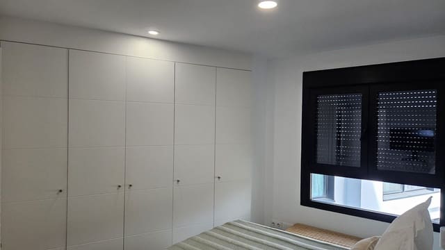 2 soveværelse Lejlighed til leje i Isleta, Las Palmas de Gran Canaria med garage - € 1.000 (Ref: 8696044)