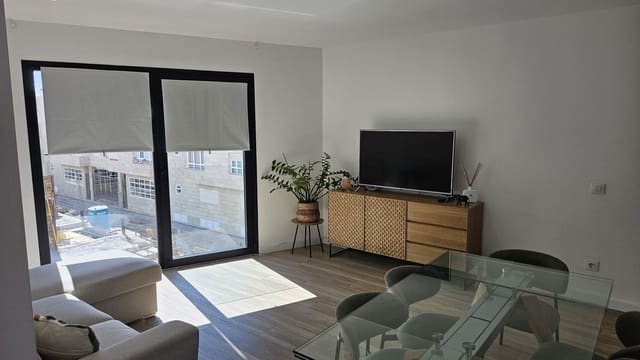 2 soveværelse Lejlighed til leje i Isleta, Las Palmas de Gran Canaria med garage - € 1.000 (Ref: 8696044)