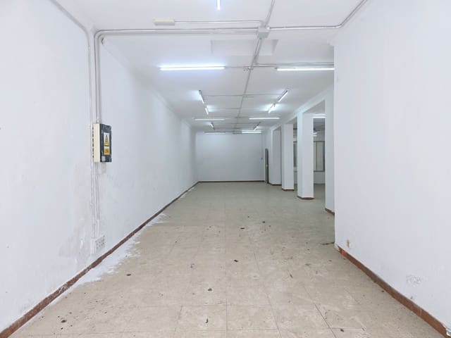 Kommersiell til salgs i Isleta, Las Palmas de Gran Canaria - € 202 000 (Ref: 8703490)