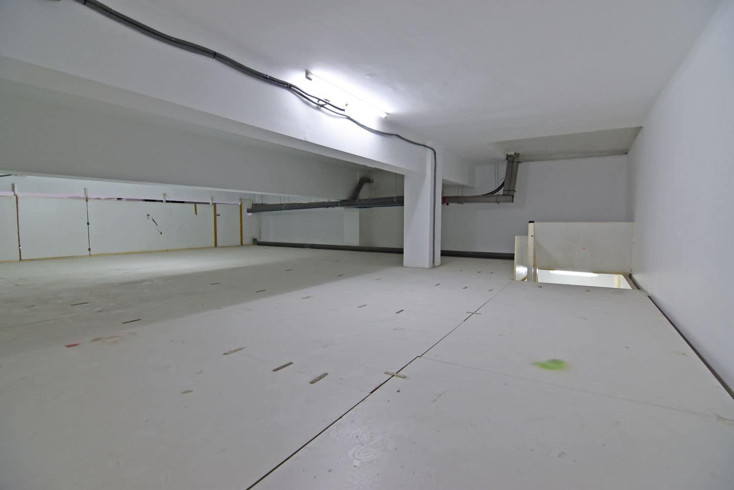 Commercial for sale in Las Palmas de Gran Canaria - € 188,100 (Ref: 8703491)