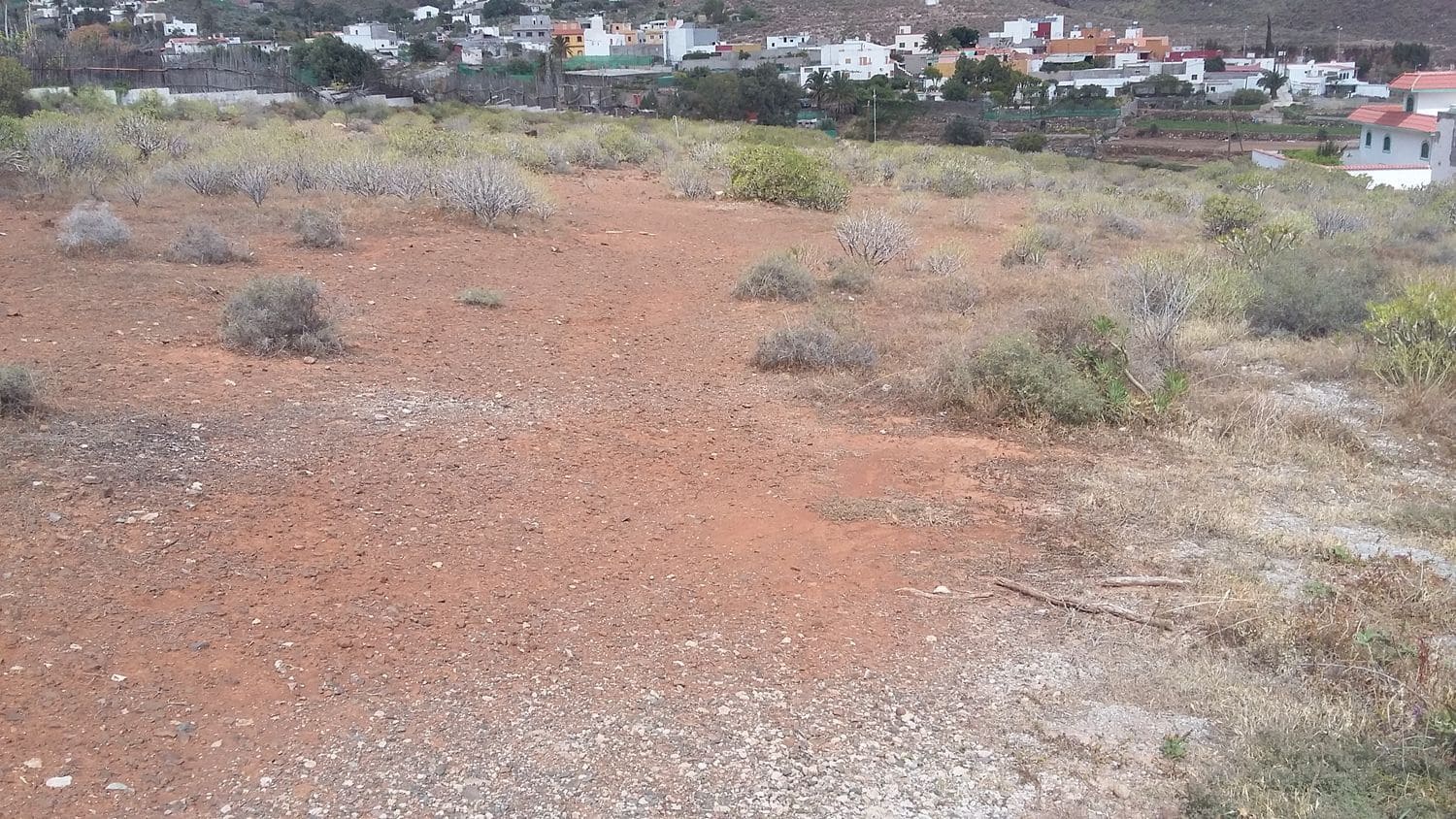 Grunde uden byggetilladelser til salg i Ingenio - € 225.000 (Ref: 8703494)