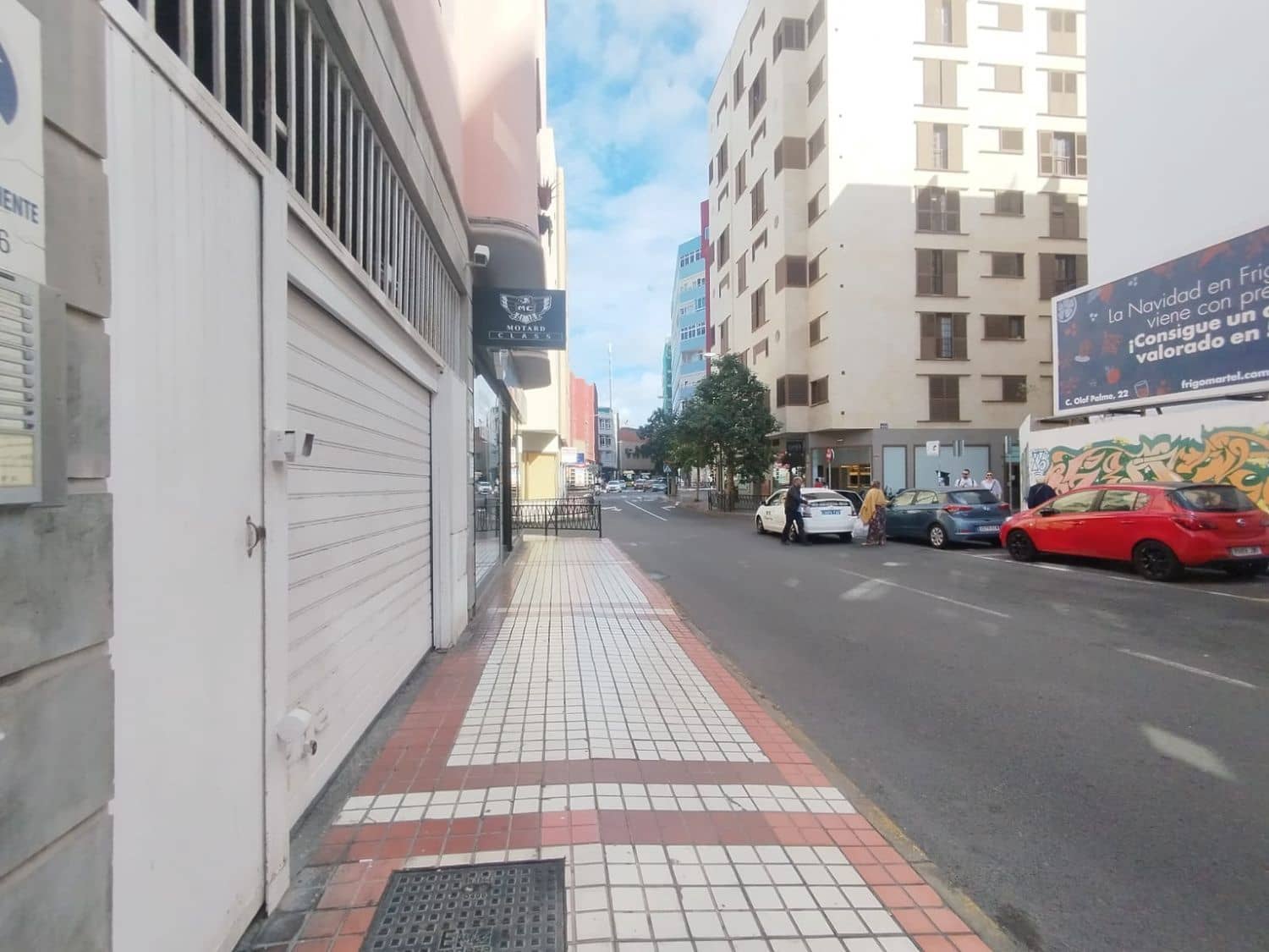 Garage for rent in Las Palmas de Gran Canaria - € 100 (Ref: 8727444)